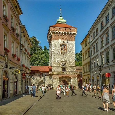 Amen Aparthotel Residence Krakow Luaran gambar
