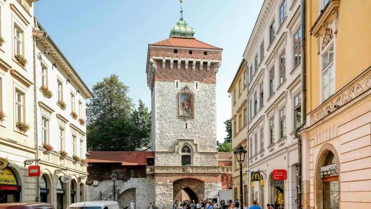 Amen Aparthotel Residence Krakow Luaran gambar