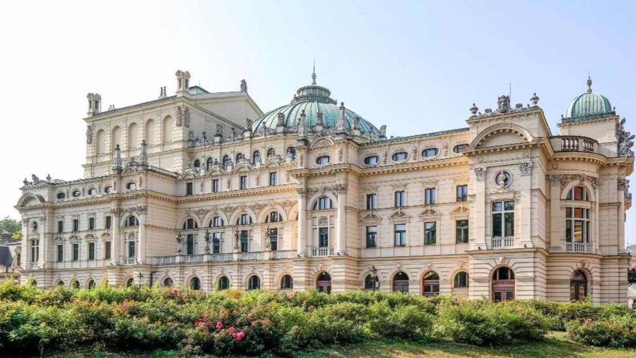 Amen Aparthotel Residence Krakow Luaran gambar